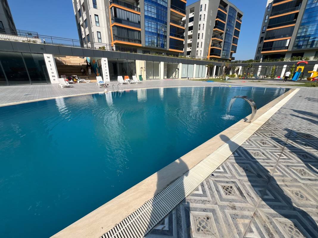 Site içerisinde kaybolan 2 yaşındaki çocuğun cansız bedeni bulundu 2